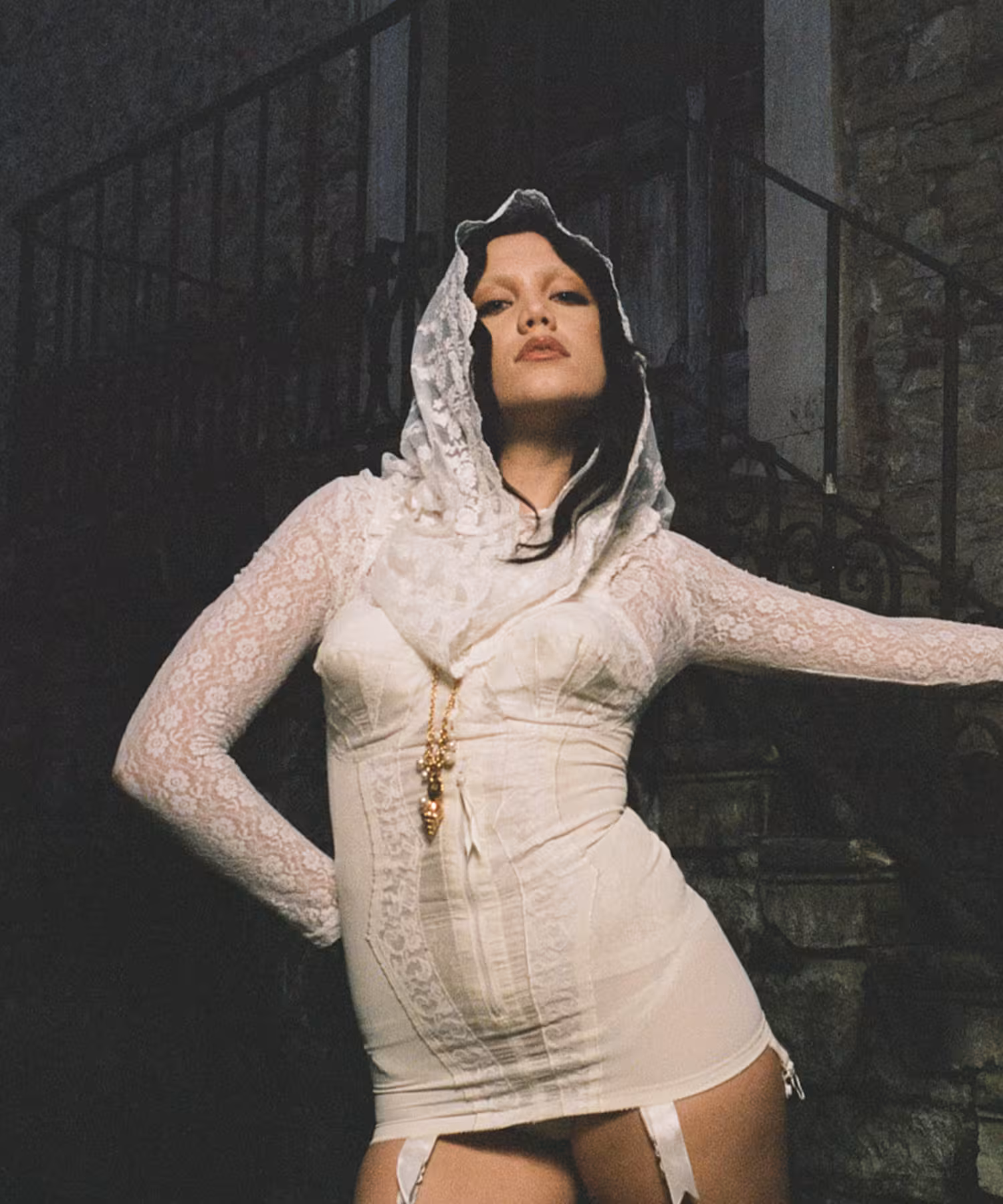 Alessi Rose - Artist