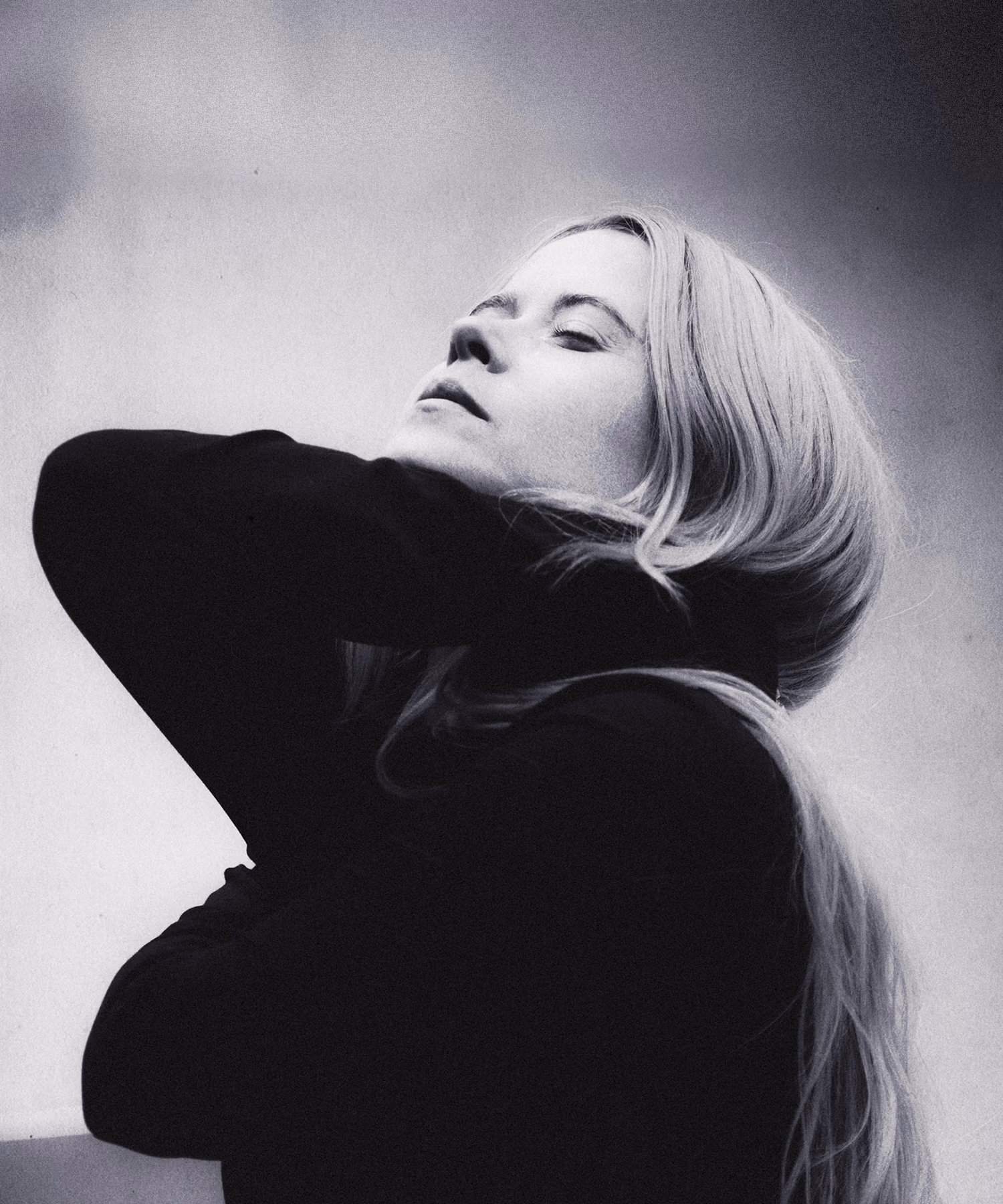 Anna von Hausswolff - Artist